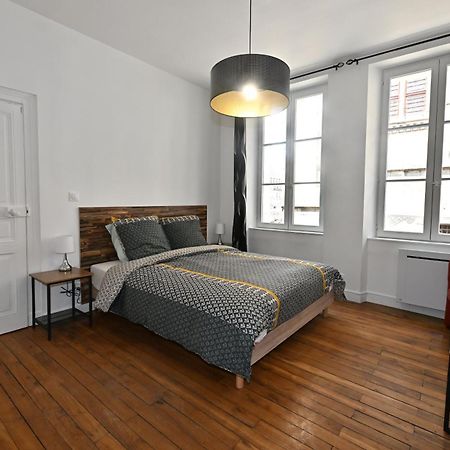 3 Appartements Premium Au Pied De La Cathedrale - Hypercentre Sens Eksteriør billede