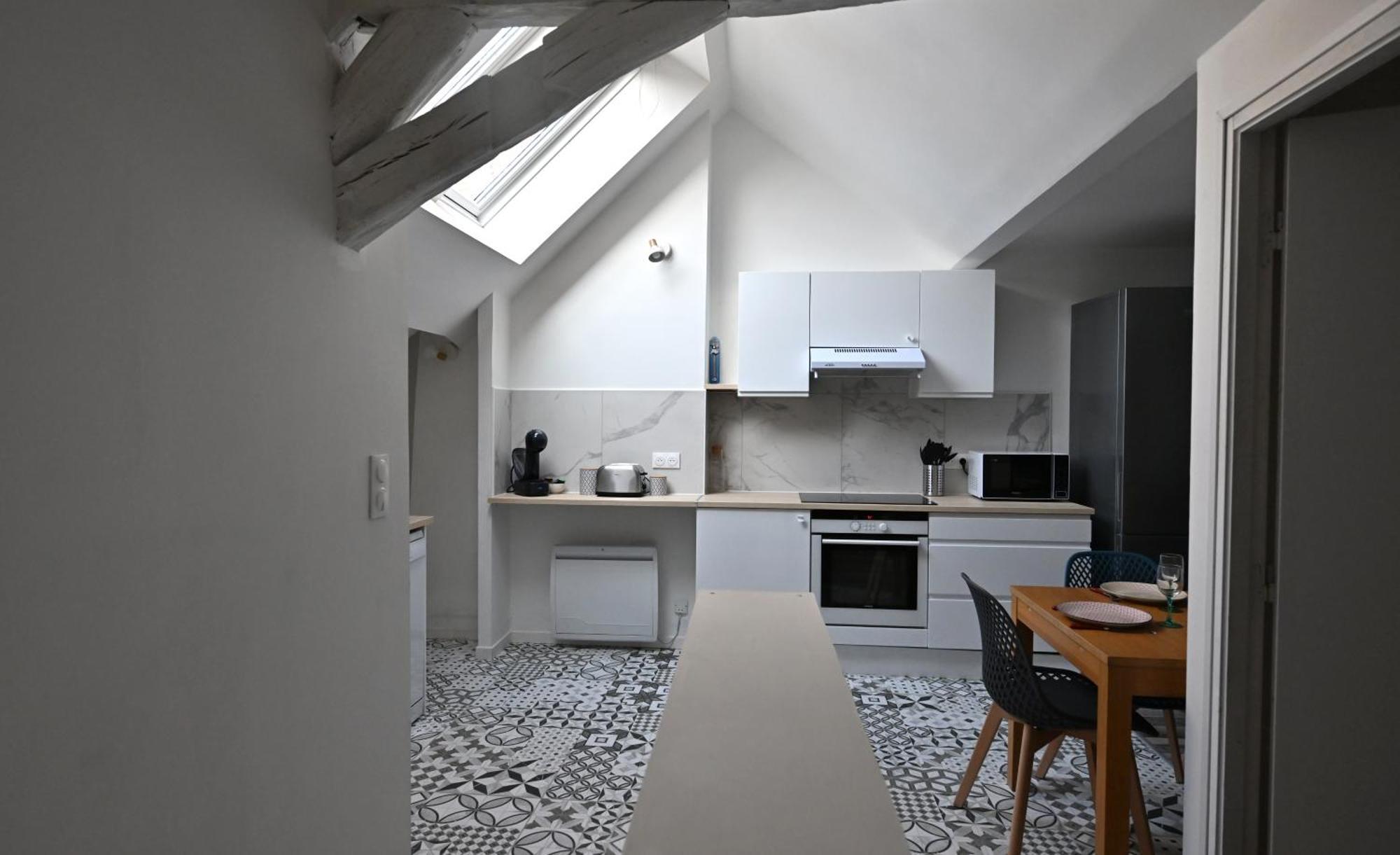 3 Appartements Premium Au Pied De La Cathedrale - Hypercentre Sens Eksteriør billede